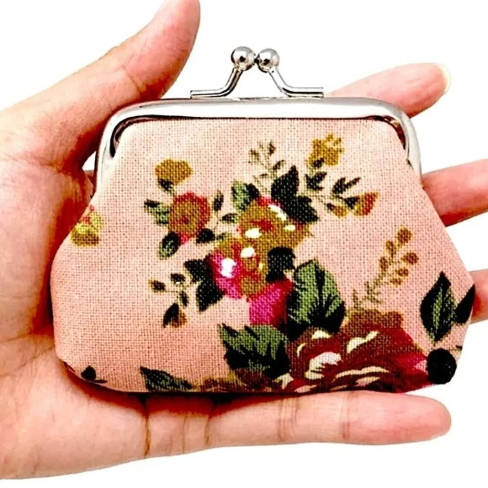 Victorian Rose Change Purse Bag French Kiss Clasp Storage Needlepoint Vibe Pink